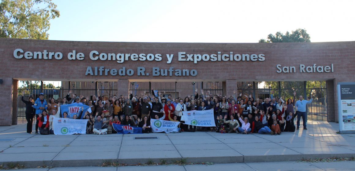 Bajo el lema “Vivir la experiencia argentina”, se desarrolló el VI Encuentro Nacional de Turismo Rural – ENATUR en San Rafael, Mendoza, con el objetivo de generar un espacio de reflexión, análisis y composición de estrategias de actuación hacia el sector