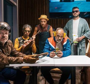 Estelares vuelve al ruedo y presenta su nuevo sencillo “Loco”, una canción que invita a perder la razón y sumergirse en la intensidad de los sentidos y de esa locura que, según ellos, todos tenemos en mayor o menor medida