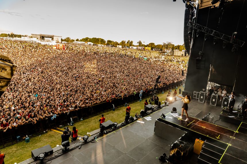 Tras haber agotado la fecha anunciada para el 25 de agosto, la artista española Rosalía confirma un segundo show en el Estadio Movistar Arena, en el marco de la aclamada primera gira “Motomami World Tour”