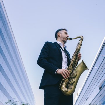El músico argentino Juan Torres Fernández presenta su segundo álbum solista, «Cambios»: «Es un trabajo enfocado en el sonido, en la música, sin los límites que nos pueden poner los géneros musicales»