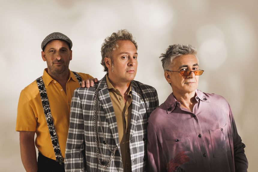 Los Tipitos llegan con un nuevo trabajo discográfico llamado «Días por venir»: buenas canciones para reencontrase con su público fiel