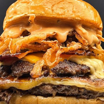 La Birra Bar es la primera hamburguesería con club de fans oficial que llamó a votación a sus seguidores y lanzó la hamburguesa que ellos deseaban