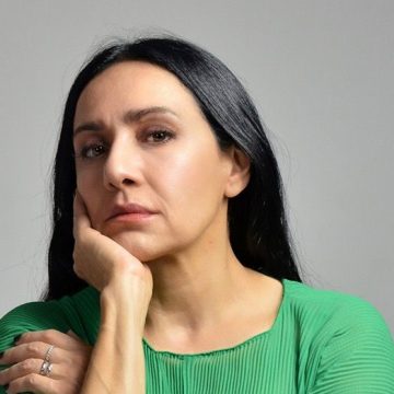 Radicada en Estados Unidos, la argentina Roxana Amed visita Argentina para un concierto en Thelonius Club, en el que adelantará canciones de su próximo disco