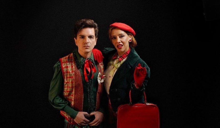 Ale Sergi habla sobre la canción que Miranda! grabó con Bandalos Chinos: «Compuse ‘Navidad’ precisamente un 24 de diciembre a la noche. Es una fecha que me provoca sentimientos diversos, y los plasme en esta canción en esa misma noche»