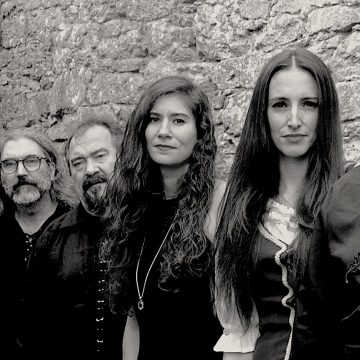 Una de las mejores bandas celtas, Luar Na Lubre, llega desde Galicia para tocar en el Xirgu Untref en marzo