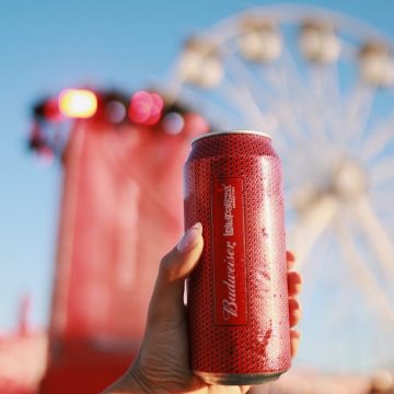 Budweiser y su sponsoreo en el reciente Lollapalooza de Argentina: «Como marca, entendemos la música como parte fundamental de nuestra identidad y sin duda somos la cerveza referente del festival», expresó Soledad Azarloza, su directora