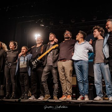 Prisma y su Pink Floyd Experience llega a Buenos Aires para homenajear al disco «The Dark Side of The Moon», en su cincuenta aniversario