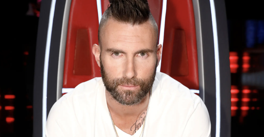 Después de cuatro años, Adam Levine, de Maroon 5, regresa al final de la serie The Voice por Universal +