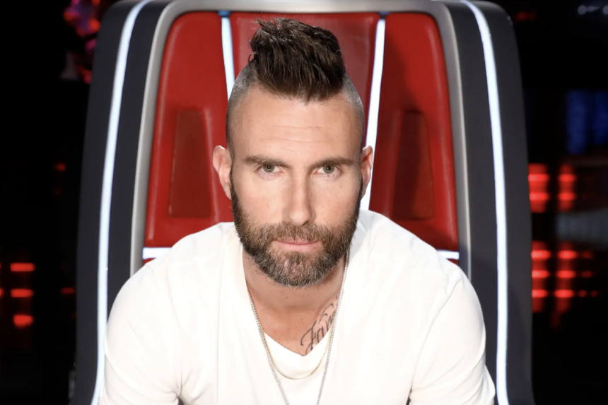Después de cuatro años, Adam Levine, de Maroon 5, regresa al final de la serie The Voice por Universal +