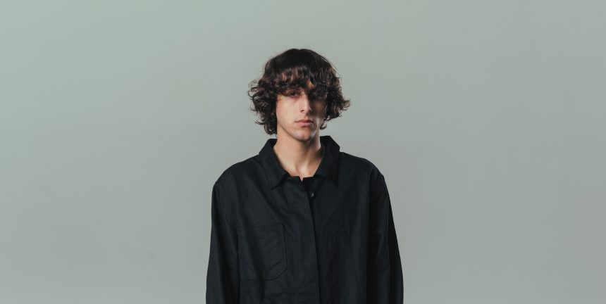 Desde Perú llega Jaze, con su álbum «Toy Lokazo»: hip-hop entrelazado con sonidos experimentales y de raíz, además de bases electrónicas