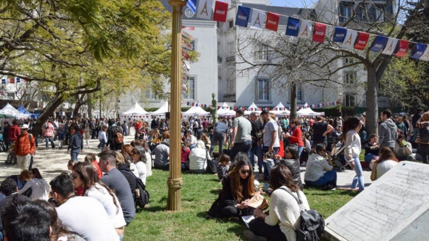 Llega una nueva edición del festival gastronómico galo en conmemoración al Día Nacional francés, será en Plaza Francia