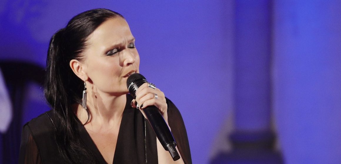 Tarja Turunen y su «Rocking Heels: Live at Metal Church», en el que aborda grandes clásicos del rock y el metal como «Numb» de Linkin Park y «The Unforgiven» de Metallica