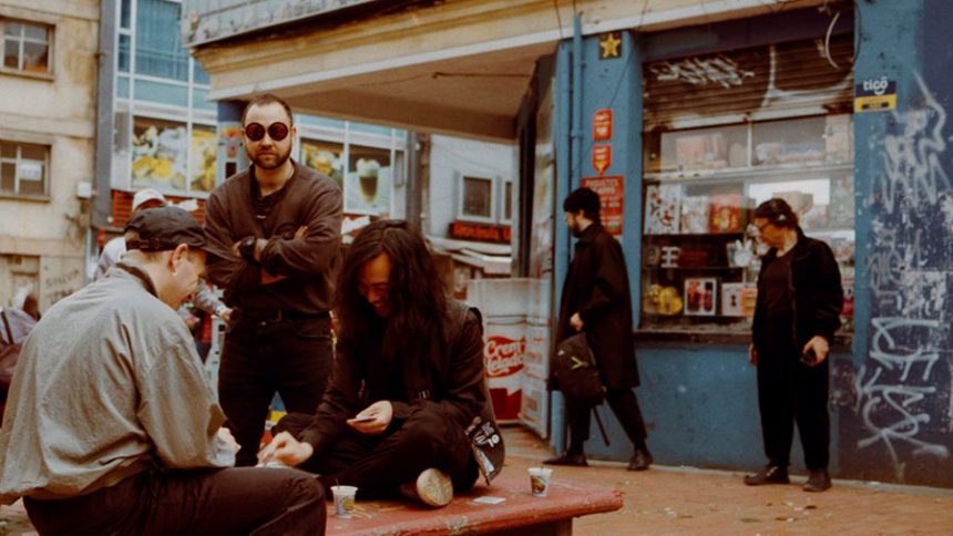 El trío neozelandés Unknown Mortal Orchestra regresa a Buenos Aires para presnetar su disco doble «V»