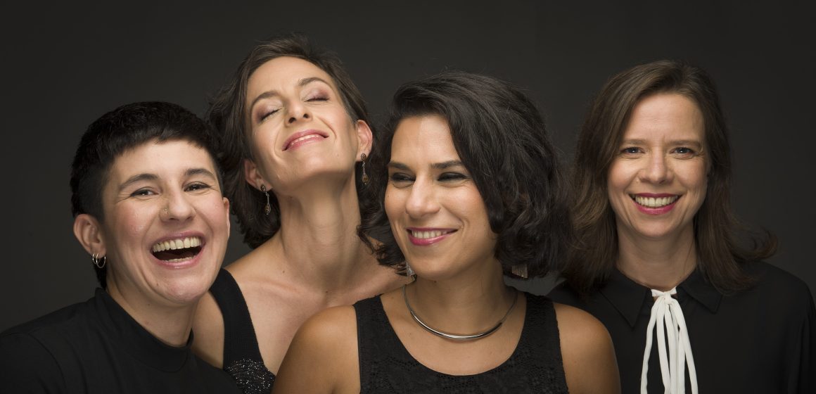 Ullman Cuarteto, el gran grupo de tango integrado por mujeres, presenta su primer trabajo discográfico titulado «Ya está en el aire» en el Galpón B