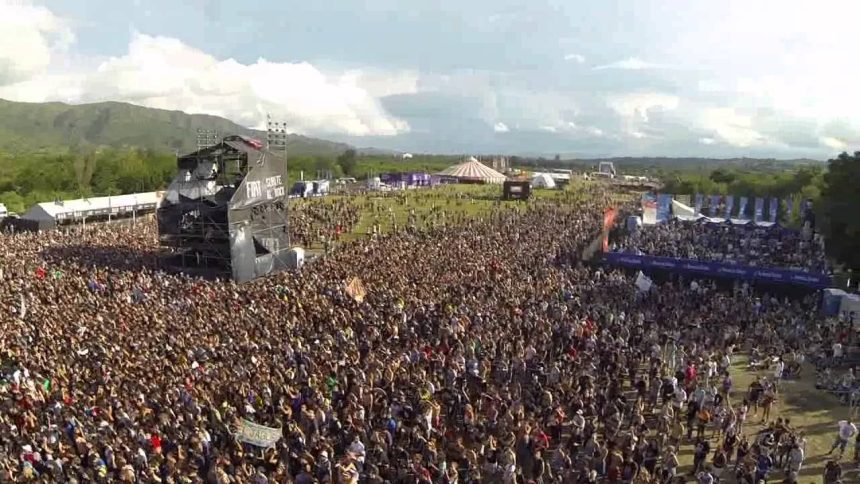 Se acerca una nueva edición del ya clásico Cosquín Rock, en las Sierras de Córdoba: una experiencia inolvidable