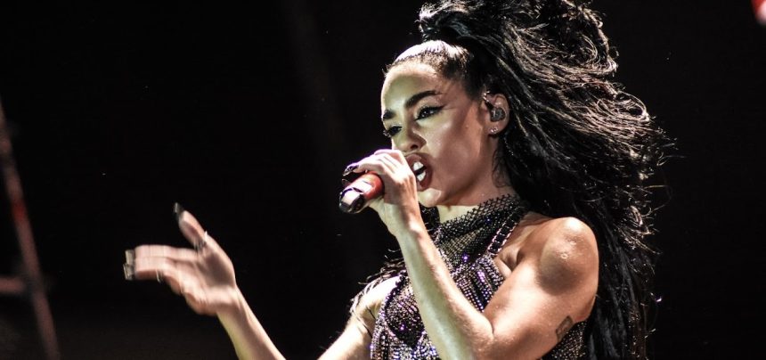 Cosquín Rock: la 24°edición fue la más variopinta en estilos sonoros en toda la historia del gran encuentro en las sierras cordobesas; Lali Espósito y Dillom se ocuparon de frases políticas contra el gobierno actual
