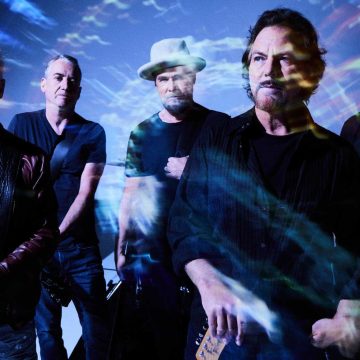 Pearl Jam reaparece con disco nuevo, «Dark Matter»: «Te recomendaría que lo escuches, alto, muy alto», aconseja su cantante Eddie Veder