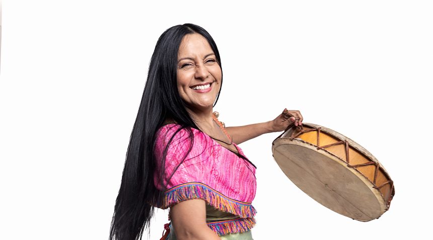 Antes de su show en La Trastienda, La Bruja Salguero habla de su su nuevo disco: «‘Mujer de Albahaca’ se asienta entre esta corriente actual y aquel comienzo de hace más de 30 años»