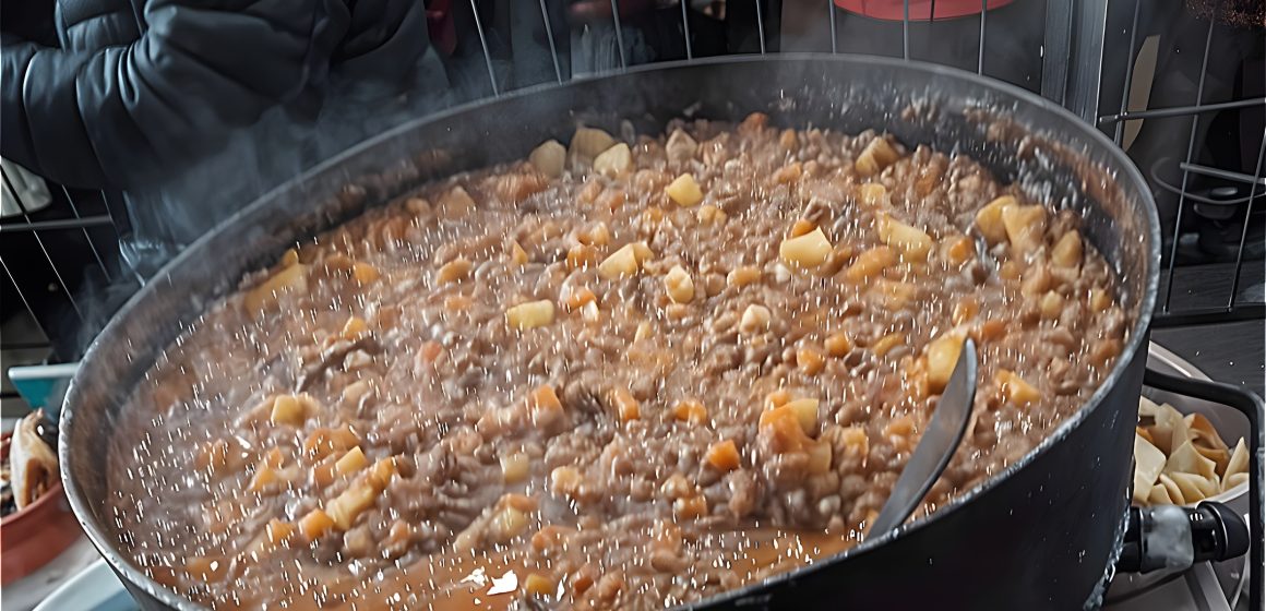 Fue un éxito rotundo el Primer Concurso de Guiso de Montaña, en Esquel, sur de Argentina