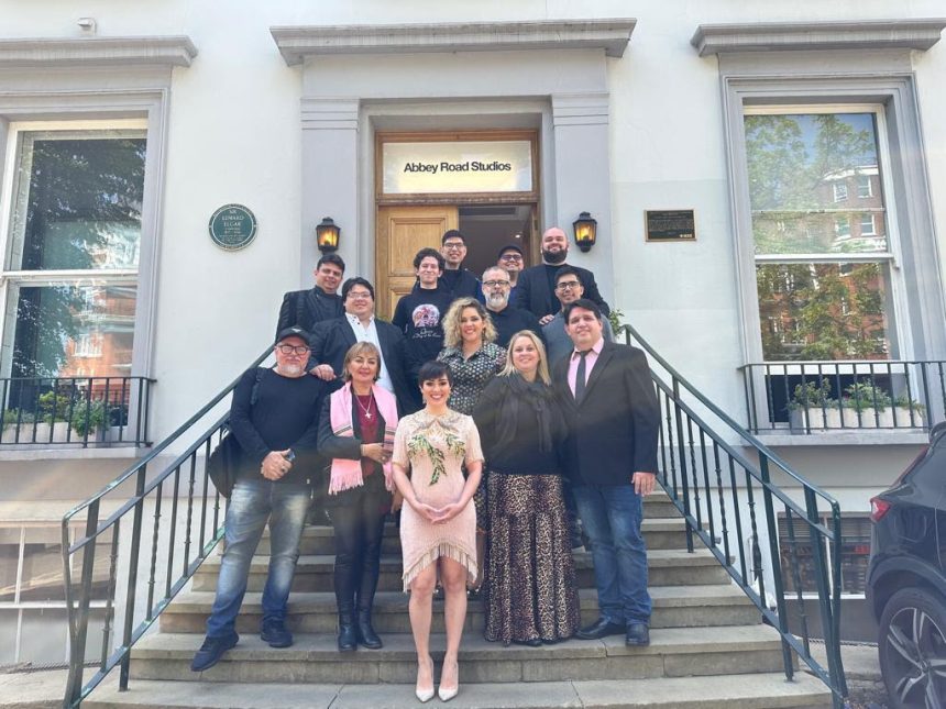 Grabado en Abbey Road, apareció «Guaranias en Estudio 3», un tributo al popular estilo paraguayo a través de Sergio Cuquejo & Spirit And Sound Orchestra, junto a grandes invitados
