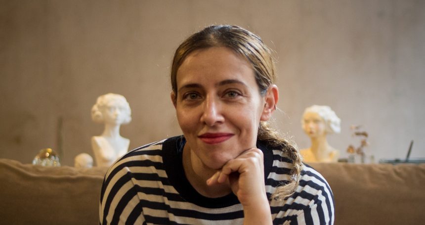 Juliana Gattas y sus fechas en Niceto para su disco solista, «Maquillada en la cama»