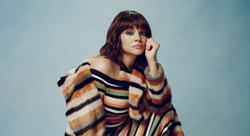 La súper premiada Norah Jones regresa en 2025 a Argentina con su álbum «Vision»: «Lo llamé así porque las ideas surgieron en medio de la noche o justo antes de dormir», revela