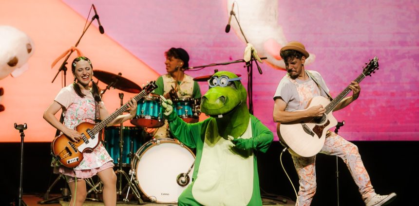 Pequeño Pez, el grupo de música infantil revelación entre los niños, celebra su década de vida en el Teatro Gran Rex