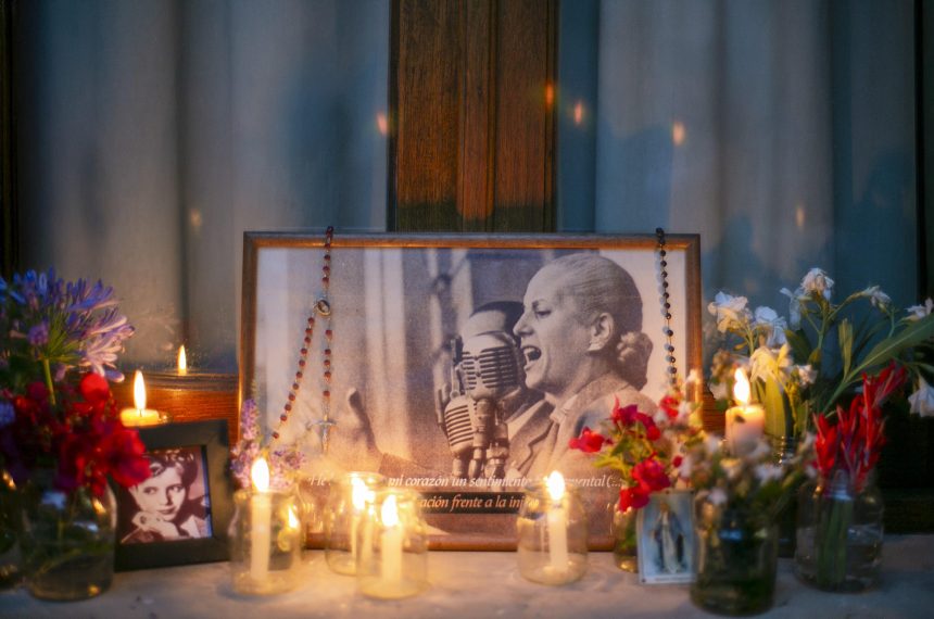 «Evita Experience», una experiencia que reúne teatro, historia y gastronomía; dos últimas funciones en Un Café con Perón