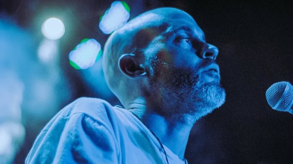 Luciano Existe y su single llamado «Langostas»: «Se trata de un desamor contado con amor», resume el cantautor que reside en Rosario