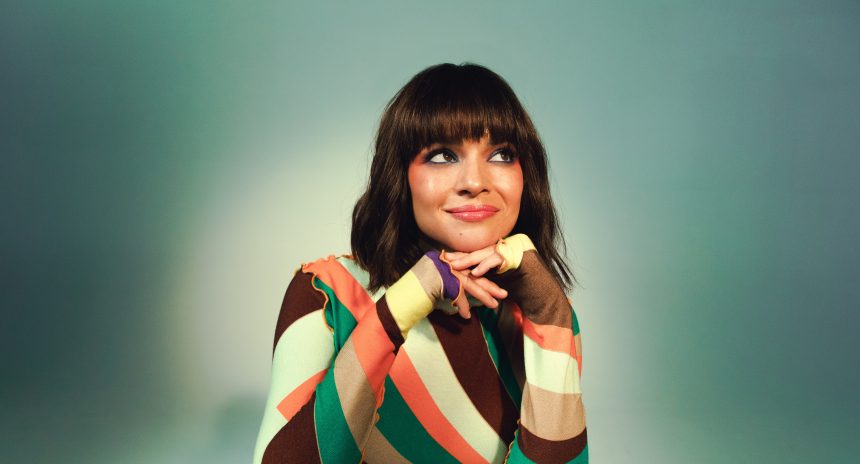 Norah Jones, a pocas semanas de su visita a Buenos Aires, habla de su nuevo álbum, «Visions»: «Muchas ideas nacieron por la noche, antes de dormir», revela