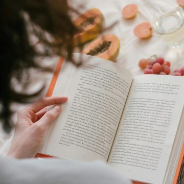 «Alquimia al atardecer», una propuesta de lecturas, exhibición de libros y sabores para degustar