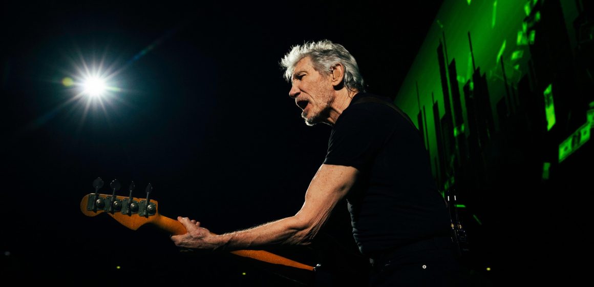 Cine: «Esto no es un simulacro – En directo desde Praga, la película», Roger Waters y un show que refleja una porción importante de su primera gira despedida