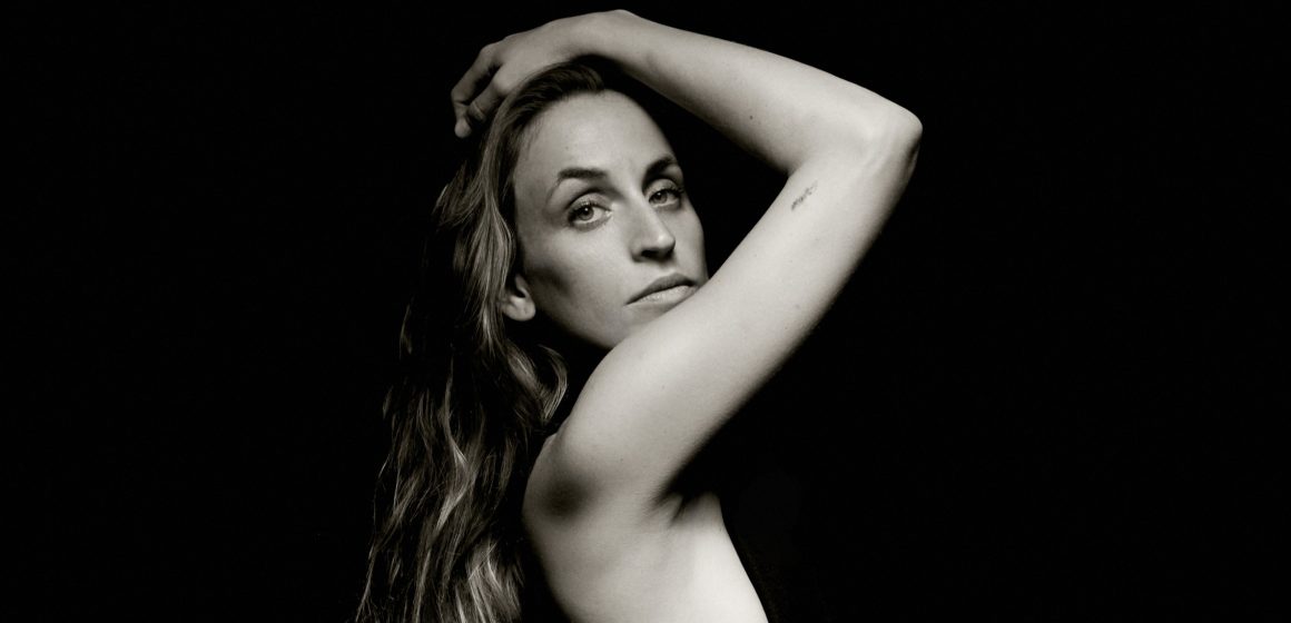 Carolina Mama y su single «Vestida de Melodía»: una fusión entre folklores latinoamericanos, africanos y el jazz