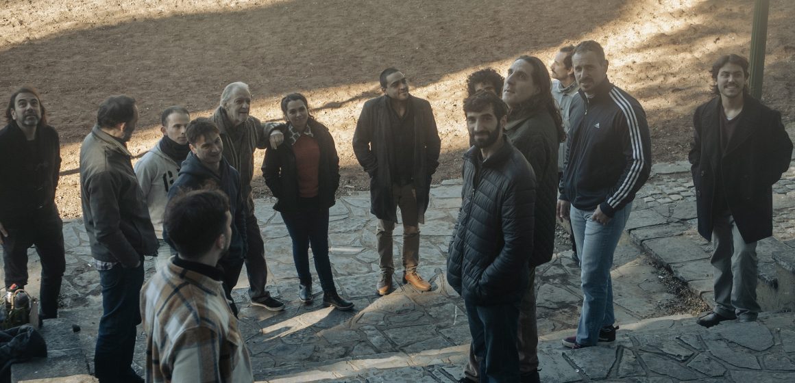 Los Perros Ladran, el gran proyecto orquestal fundado por Miguel Caragliano y Rodolfo Medros, se presenta en el  Centro Cultural de la Cooperación