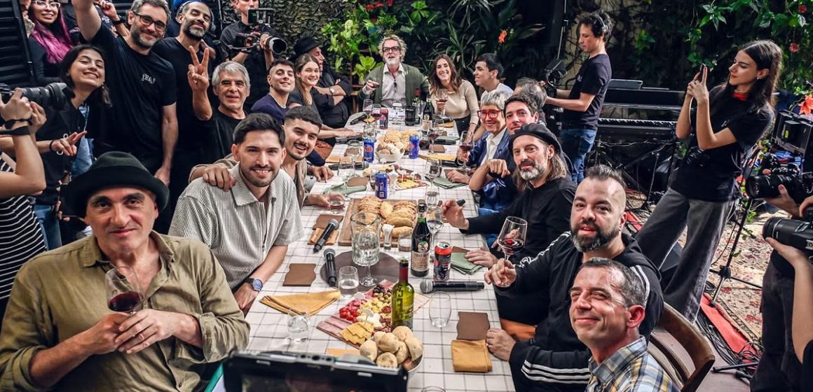 Mex Urtizberea lanza «FAlklore» en su canal de YouTube, con iniciativa del trapero Milo J; Peteco Carabajal y Soledad Pastorutti, algunos de los invitados en su primer envío