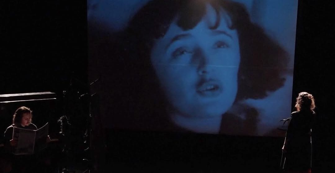 Seguidilla de shows: «Nana Canta Piaf», el gran homenaje de la cantante francesa a quien fuera uno de las mayores referentes de la música gala; por otra parte, la vocalista anuncia un homenaje a Sandro