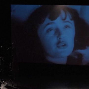 Seguidilla de shows: «Nana Canta Piaf», el gran homenaje de la cantante francesa a quien fuera uno de las mayores referentes de la música gala; por otra parte, la vocalista anuncia un homenaje a Sandro