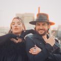 Antes de su regreso a Argentina, el gran cantante chileno, Beto Cuevas, se une a Luz Gaggi para la balada «El duelo»