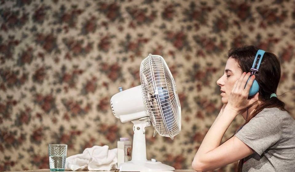«Yo no duermo la siesta», unas niñas que en una siesta se dan cuenta que ese día no será igual al resto