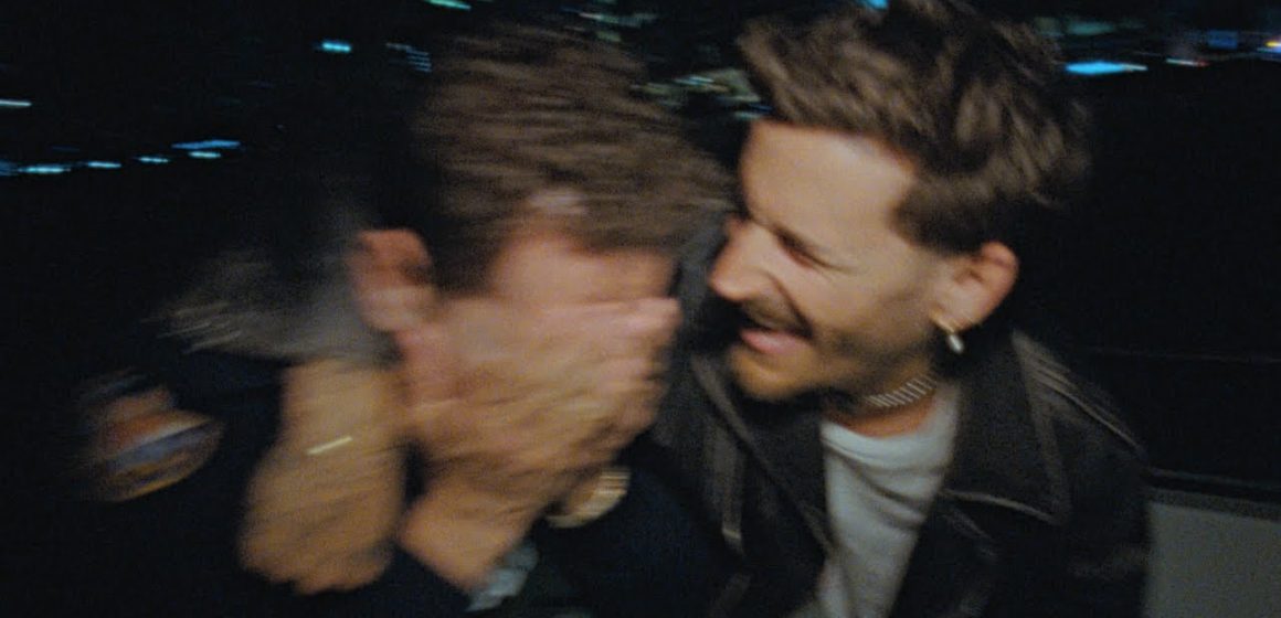 «Voltaje», el nuevo single de Mau y Ricky, junto a Boza: «Es esa electricidad entre dos personas que no logran soltarse», cuentan los hermanos