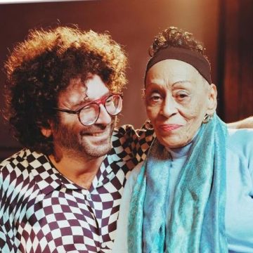 A 90 años del fallecimiento de Carlos Gardel, la cubana Omara Portuondo y el pianista italiano Fabrizio Mocata grabaron «Volver», en homenaje al «Zorzal Criollo»