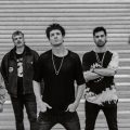 «Pueblo Chico», el nuevo trabajo de la banda argentina Socios de Tijuana, que incluye una variedad de sonidos y solidez compositiva